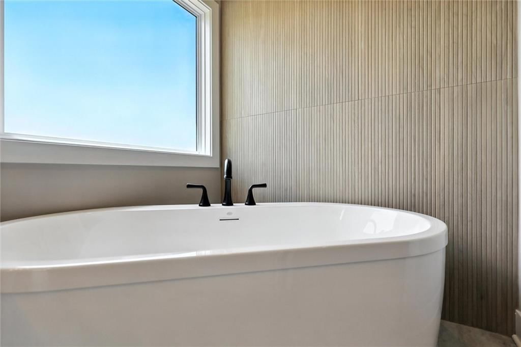 2101 Crooked Creek Drive — photo 25