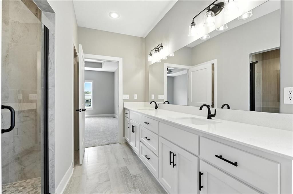 2101 Crooked Creek Drive — photo 28