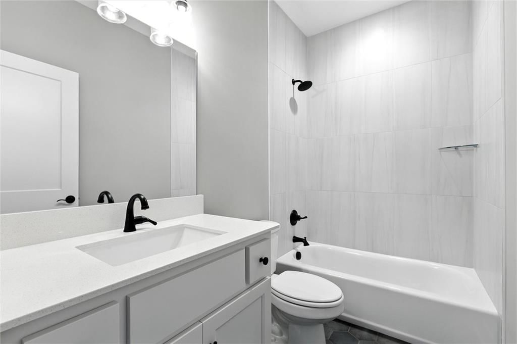 2101 Crooked Creek Drive — photo 30