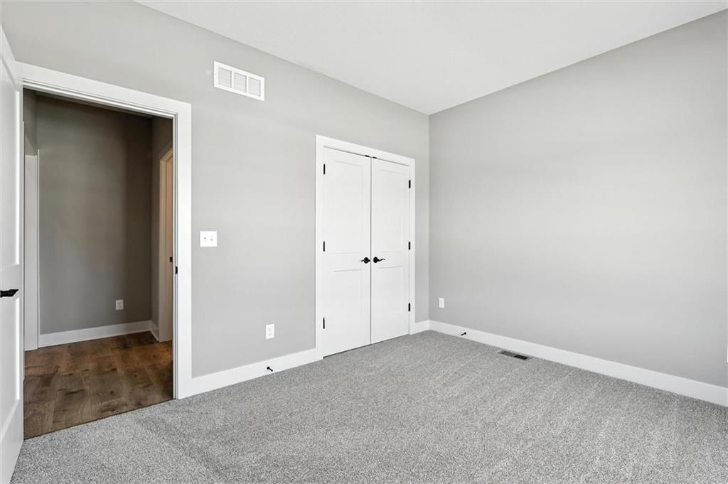 2101 Crooked Creek Drive — photo 32