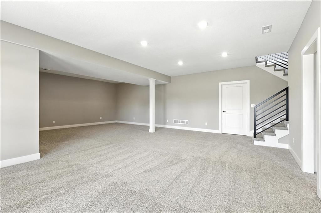2101 Crooked Creek Drive — photo 34