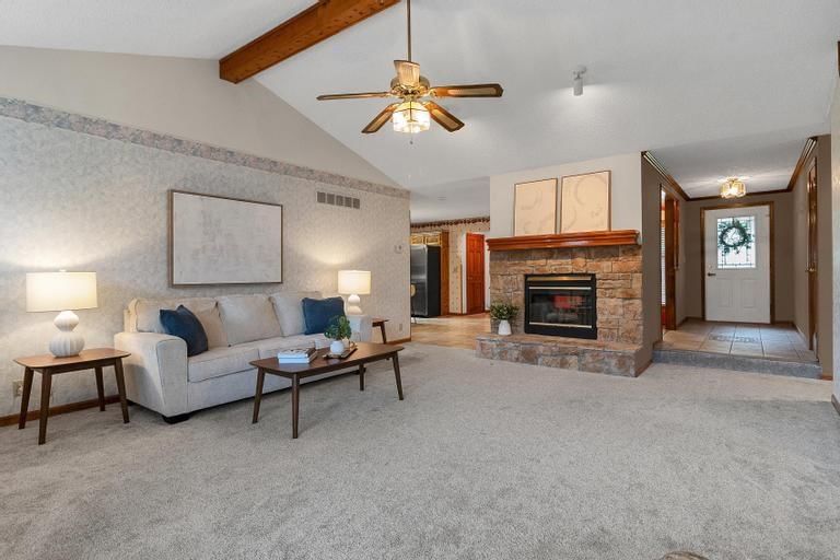 8112 Lichtenauer Drive — photo 7