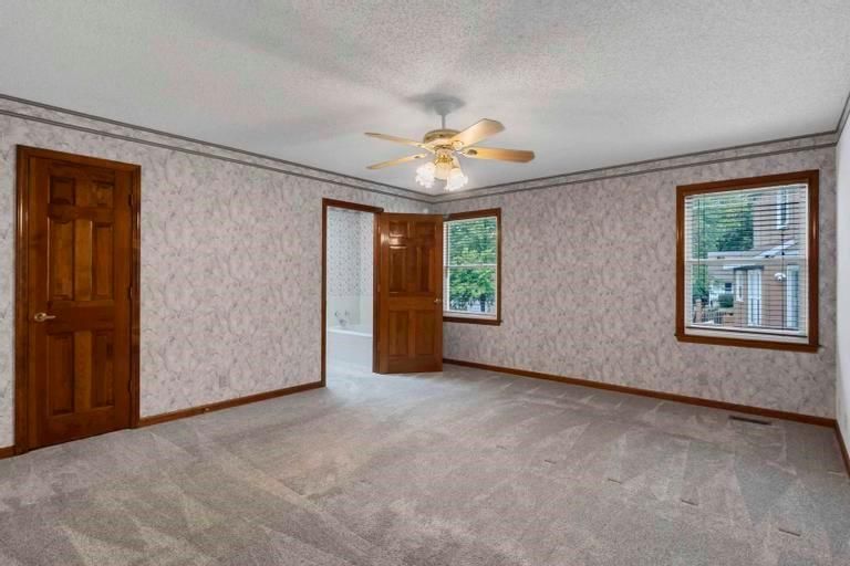 8112 Lichtenauer Drive — photo 17