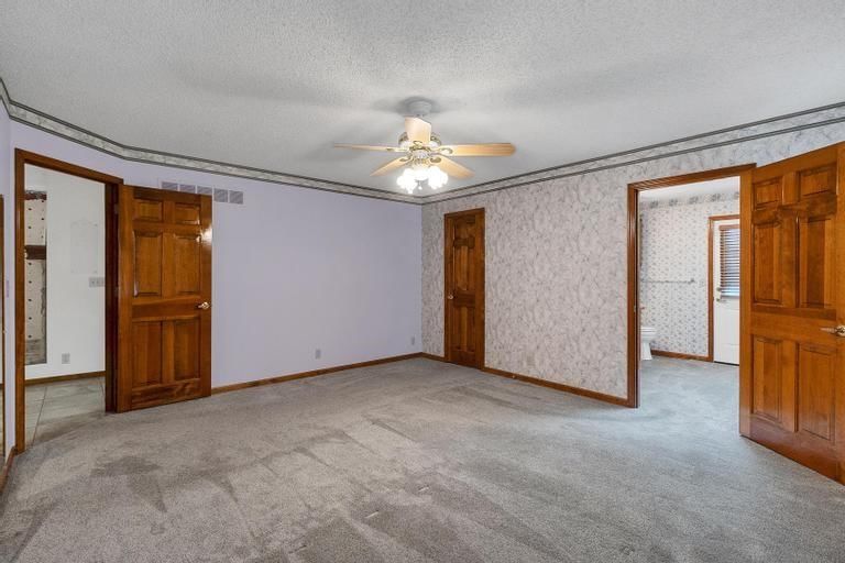 8112 Lichtenauer Drive — photo 18