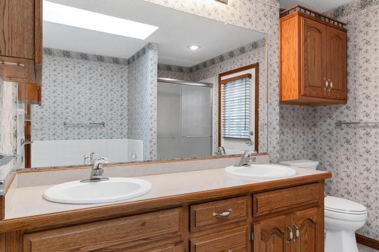 8112 Lichtenauer Drive — photo 20