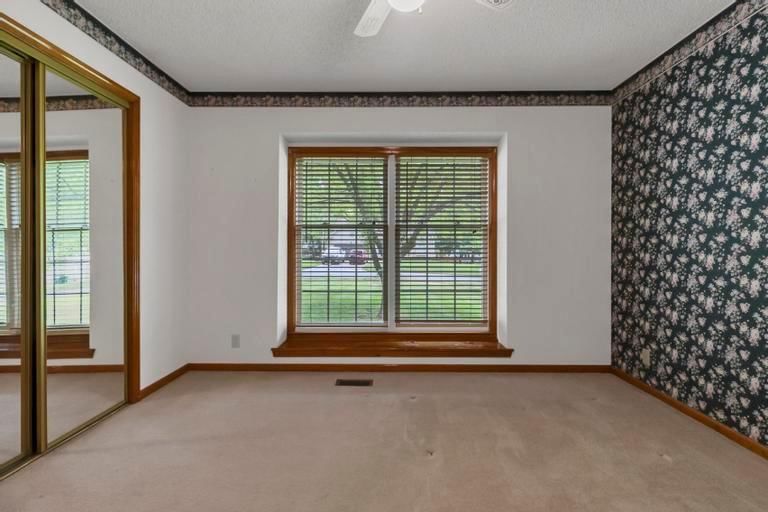 8112 Lichtenauer Drive — photo 22