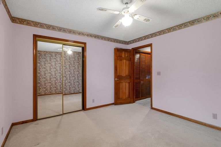8112 Lichtenauer Drive — photo 24