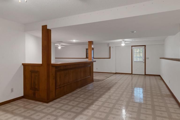 8112 Lichtenauer Drive — photo 25