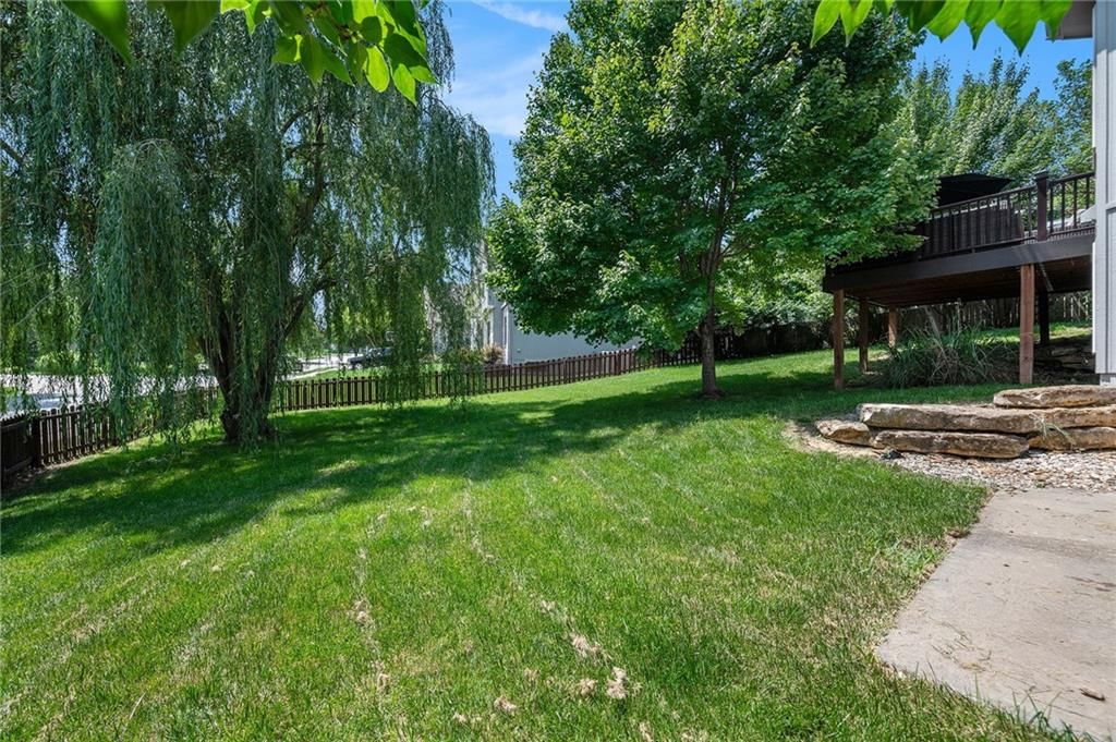Photo 41 of 61 - 9212 N Manning Avenue