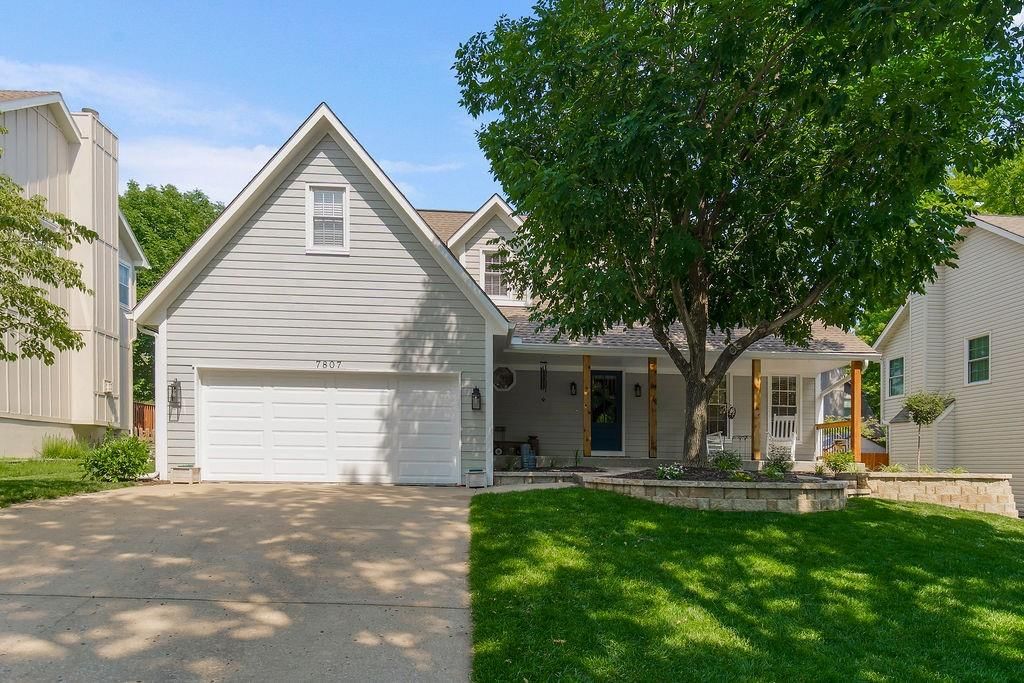 7807 Twilight Lane — photo 1