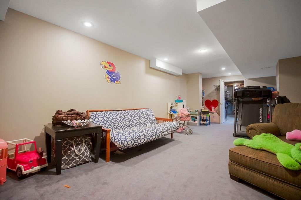 7807 Twilight Lane — photo 30
