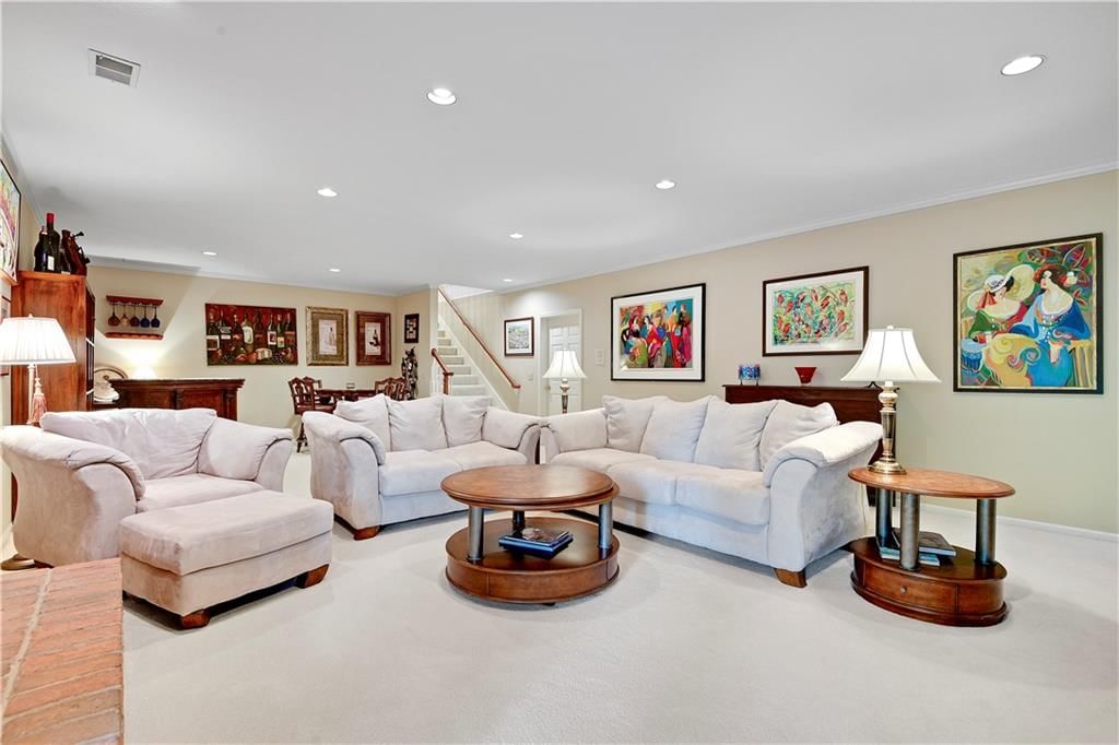 Photo 36 of 46 - 2317 W 126th Street