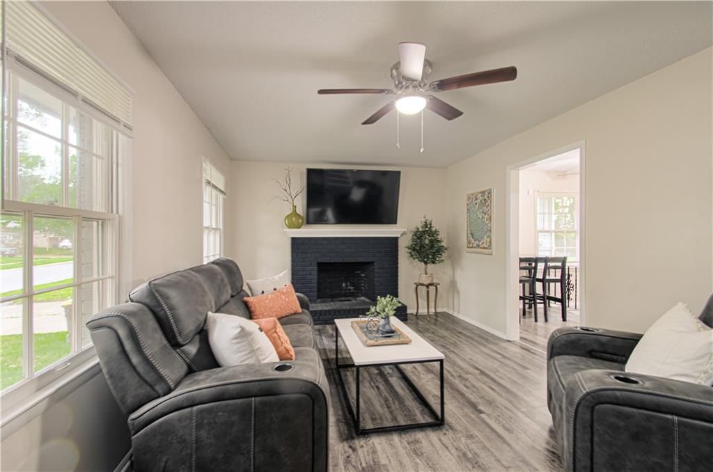 11709 Fuller Avenue — photo 3