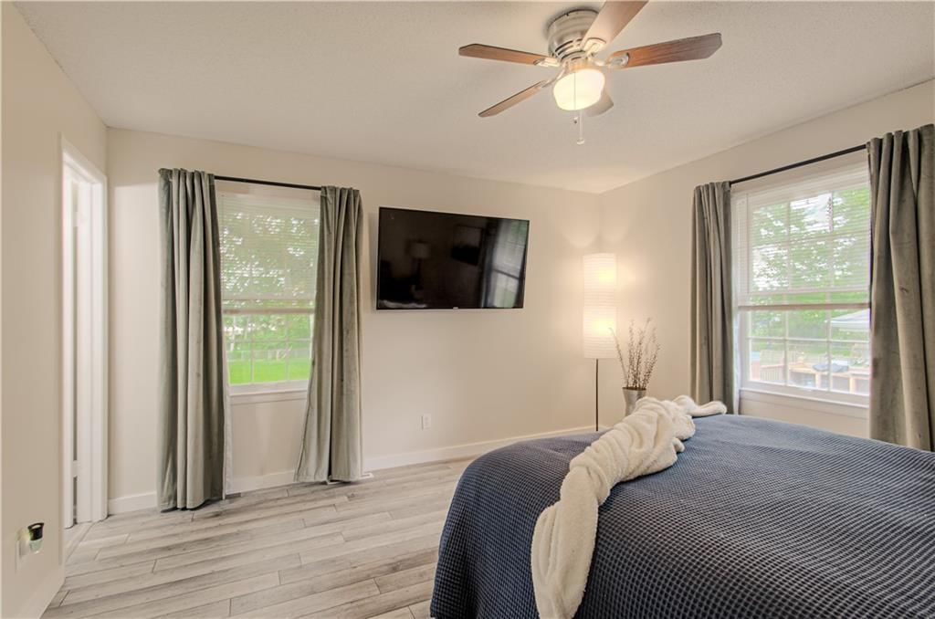 11709 Fuller Avenue — photo 14