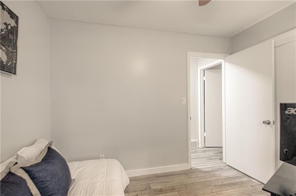 11709 Fuller Avenue — photo 18