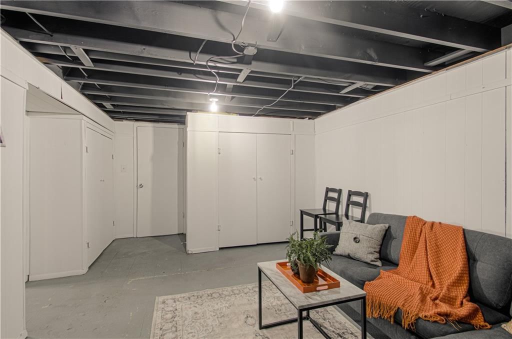 11709 Fuller Avenue — photo 23