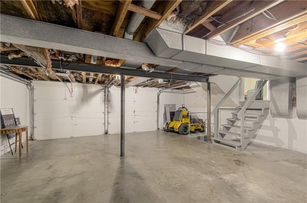 11709 Fuller Avenue — photo 28