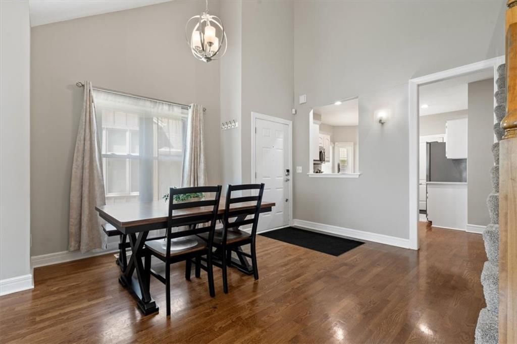9411 W 122th Street — photo 3