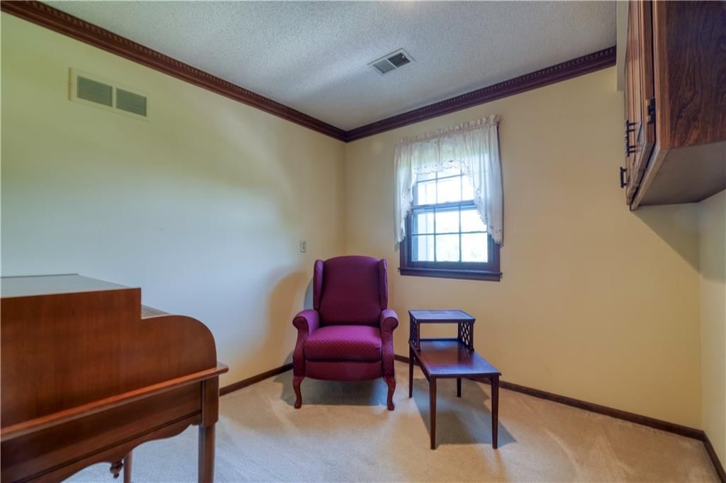 10712 Walmer Street — photo 26
