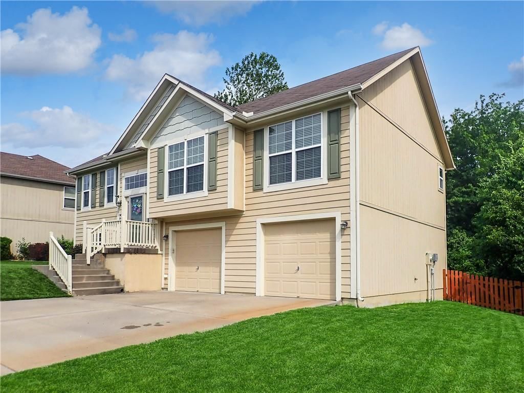 4301 NE 84th Terrace — photo 3