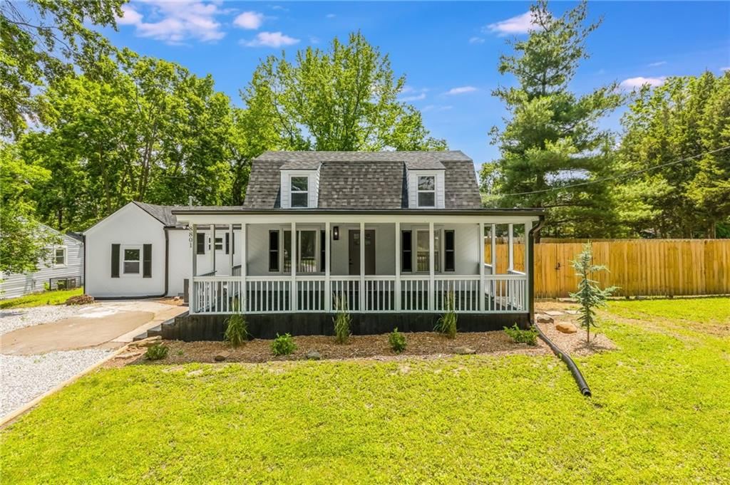 8801 E 49th Street, Kansas City, MO