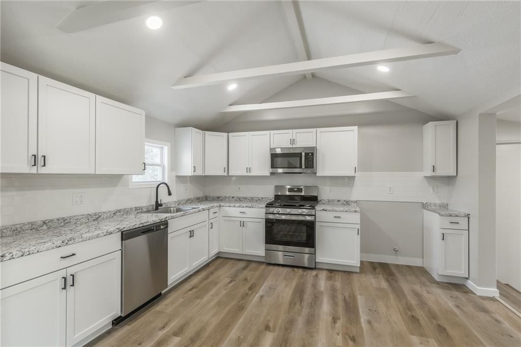 8801 E 49th Street — photo 11