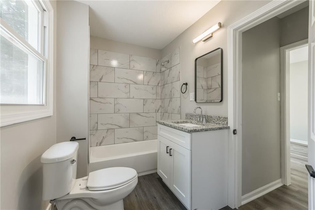 8801 E 49th Street — photo 15