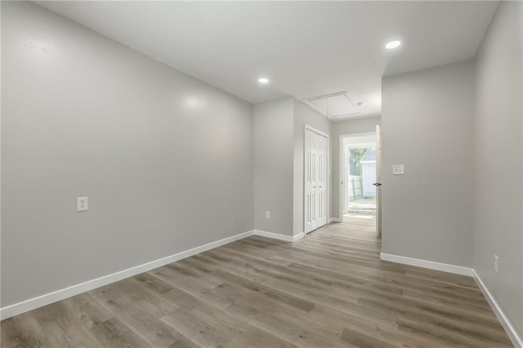 8801 E 49th Street — photo 21