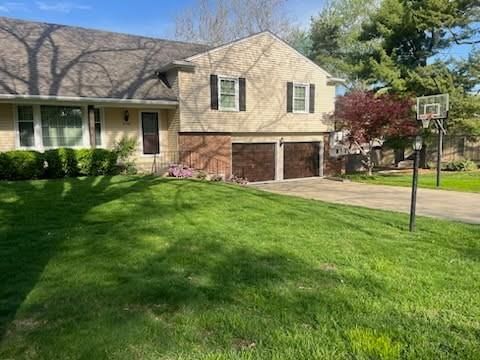 Photo 4 of 42 - 8738 Horton Street
