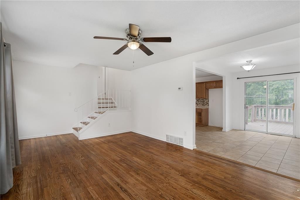 2401 N 64th Terrace — photo 12