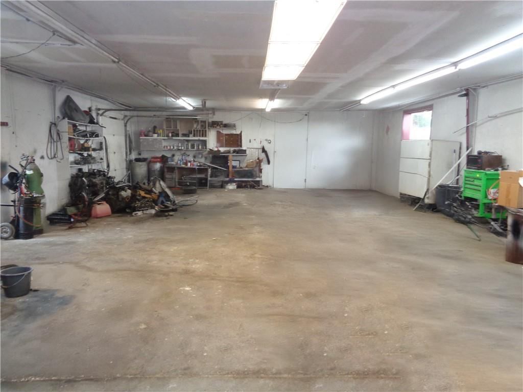 4305 NW Gateway Avenue — photo 12