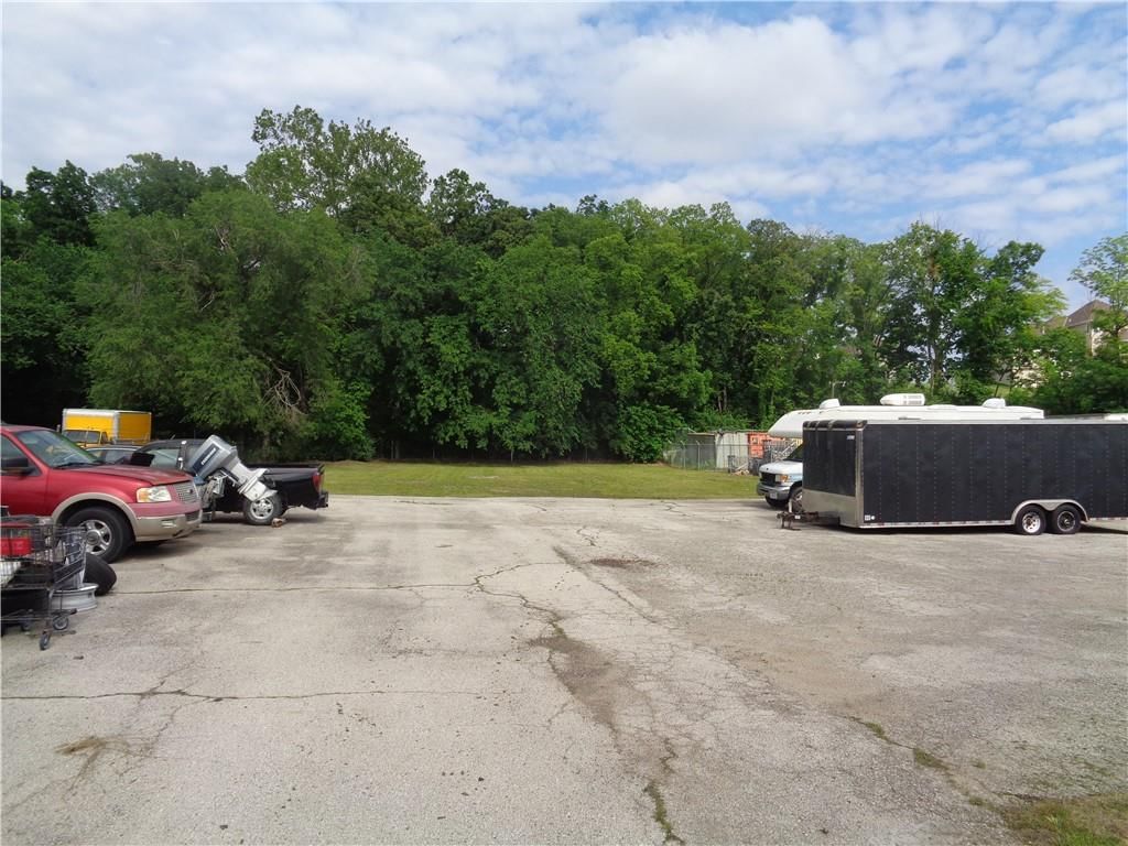 4305 NW Gateway Avenue — photo 14
