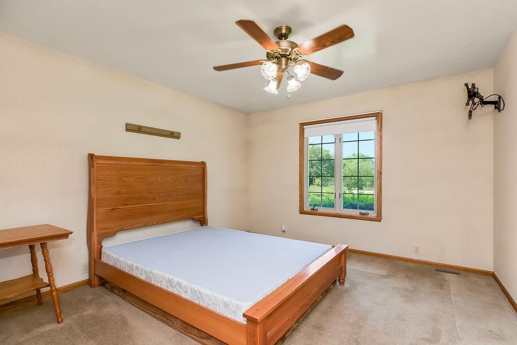 Photo 30 of 54 - 18209 E Moorland Street