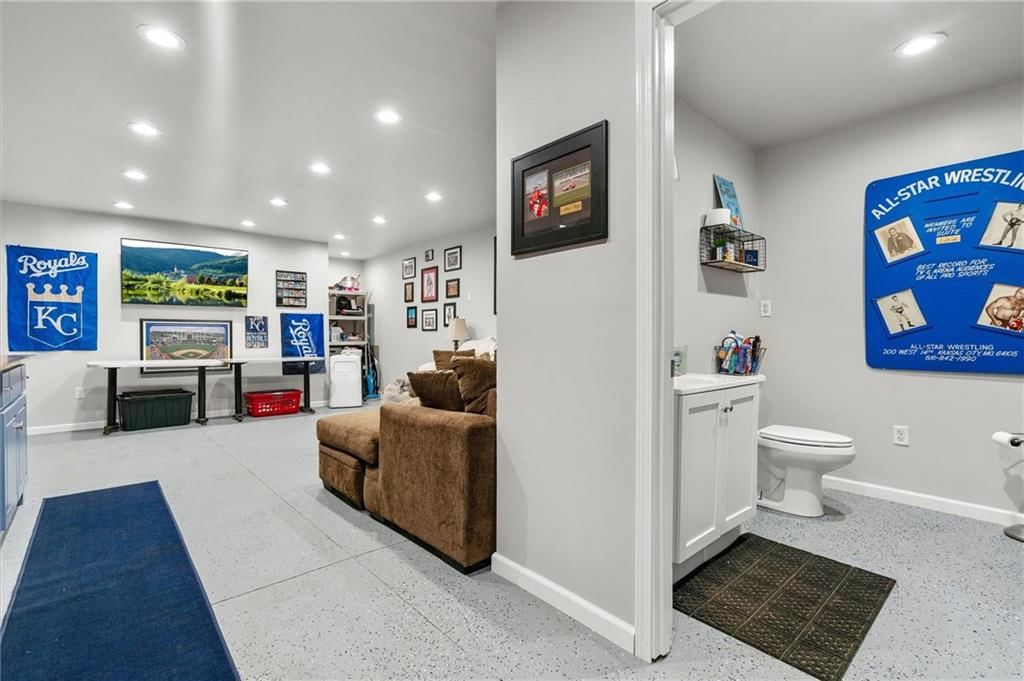 21303 Copper Lane — photo 48