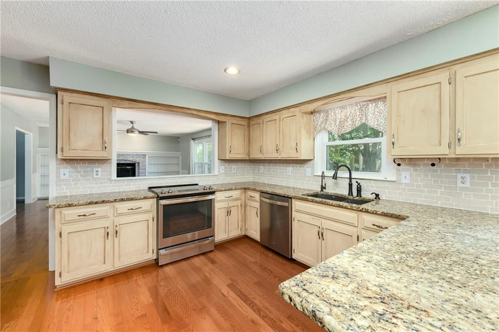 11529 Riley Street — photo 12