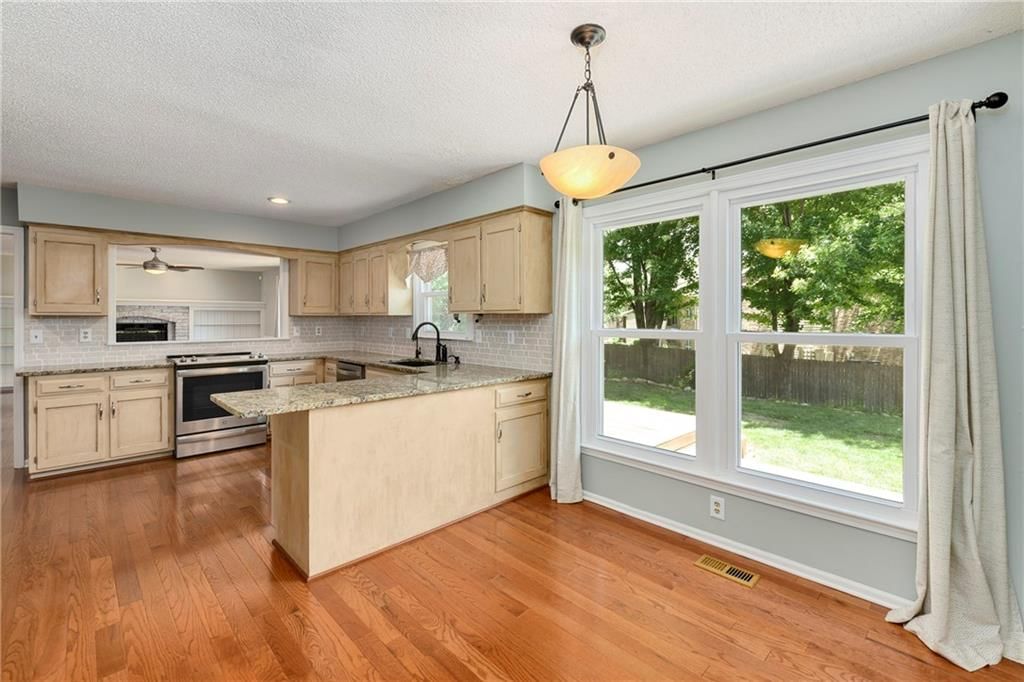 11529 Riley Street — photo 13