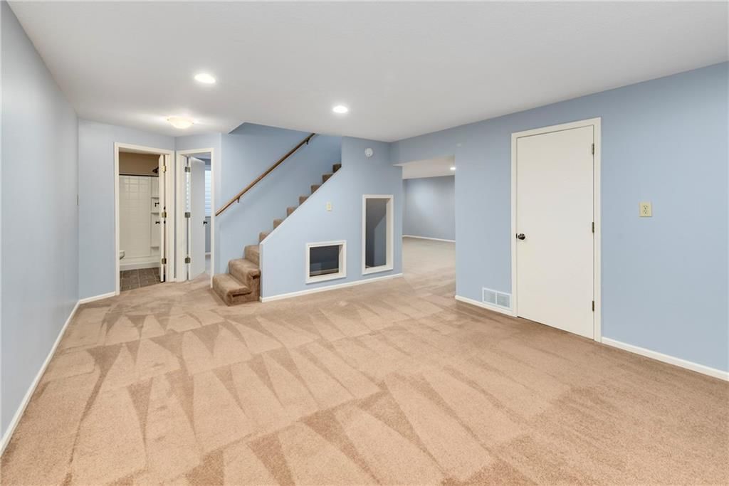11529 Riley Street — photo 29