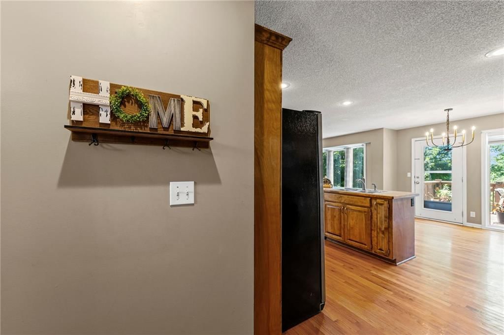 Photo 17 of 41 - 8129 NE 97th Terrace