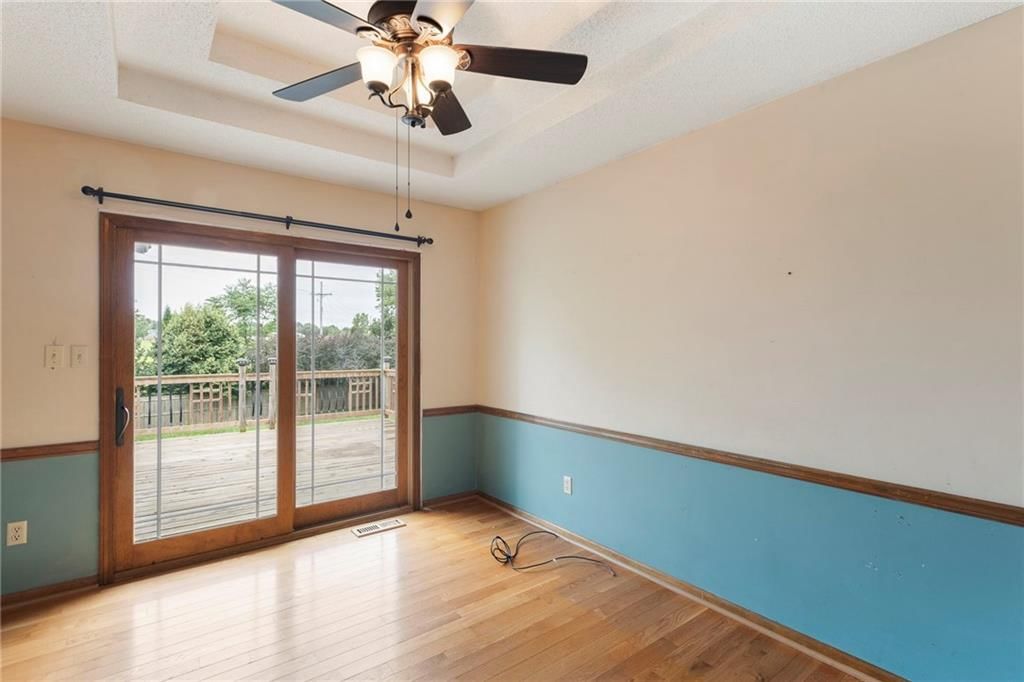 Photo 5 of 38 - 1769 Silkwood Lane