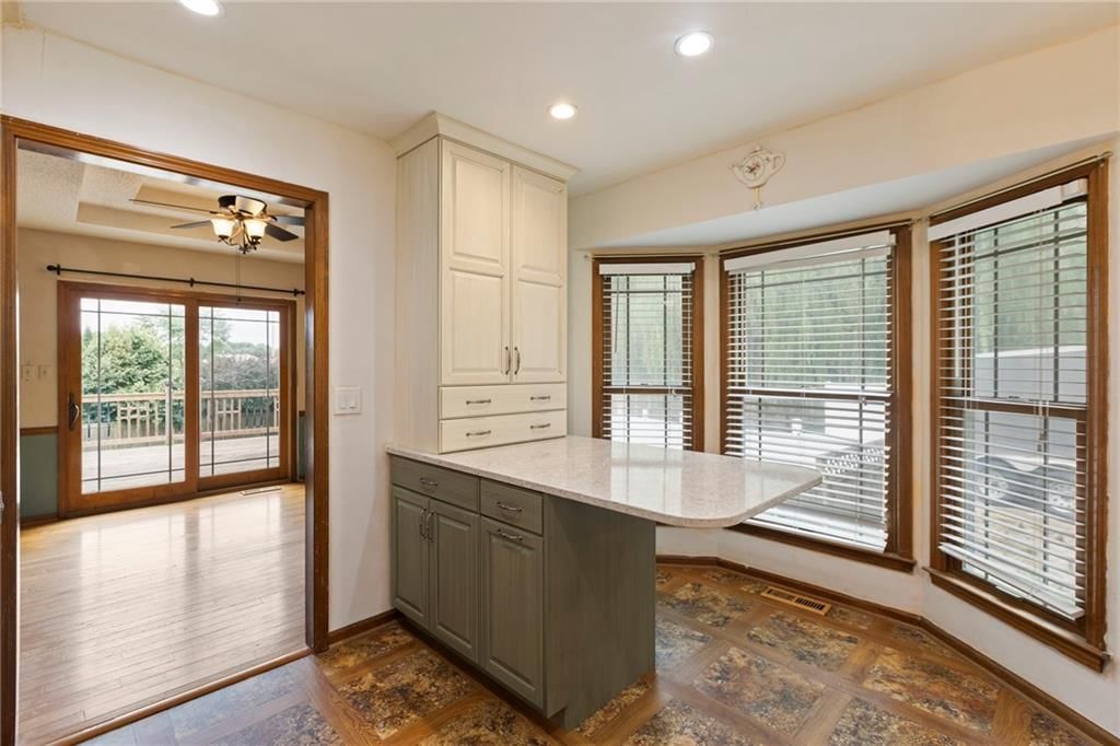 Photo 7 of 38 - 1769 Silkwood Lane