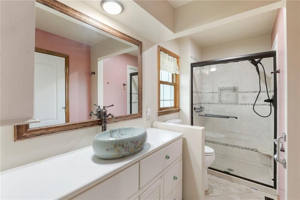 Photo 15 of 38 - 1769 Silkwood Lane
