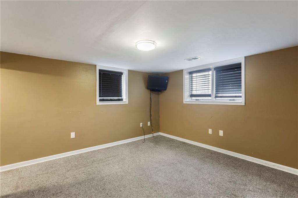 Photo 29 of 38 - 1769 Silkwood Lane