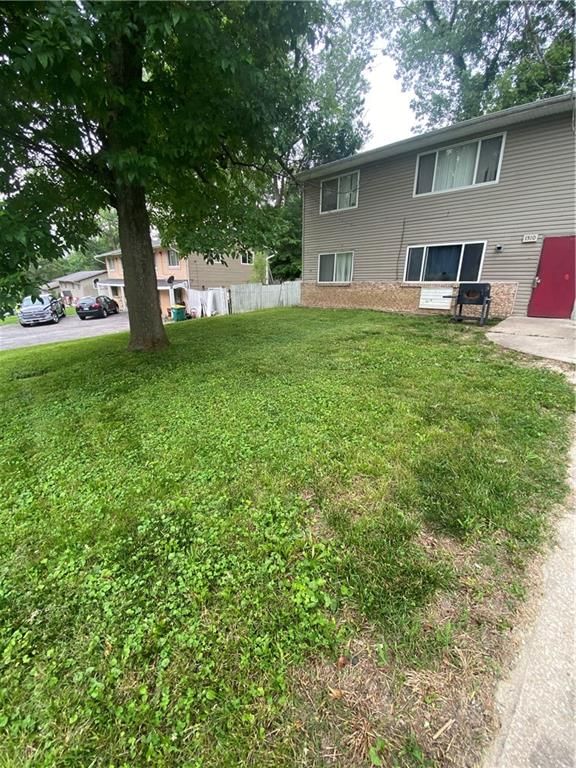 Photo 2 of 8 - 1510 N 55th Street
