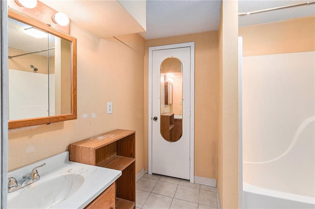 6534 N Jefferson Street — photo 35