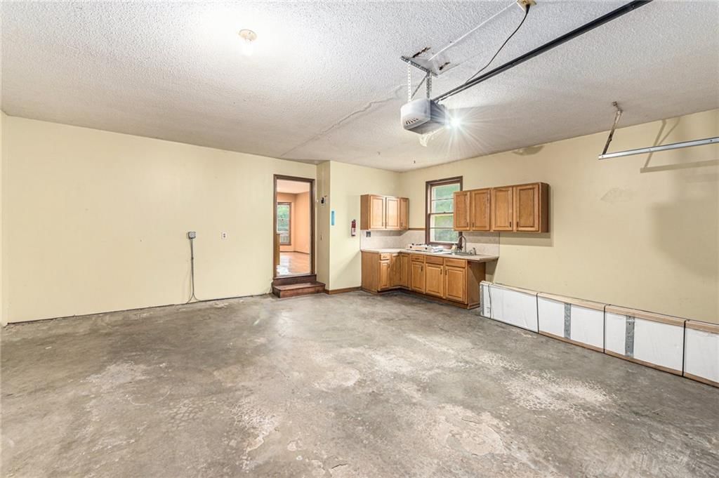 6534 N Jefferson Street — photo 36