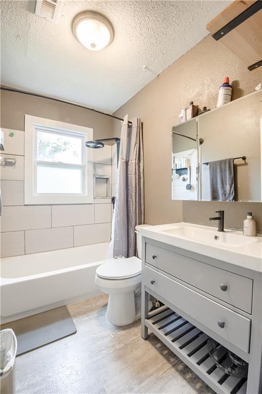 735 Lakewood Road — photo 14
