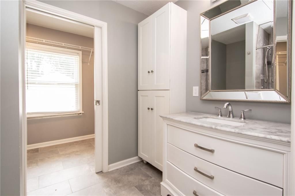 5625 Barton Lane — photo 10