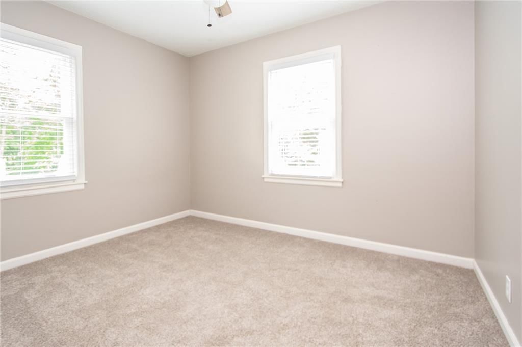 5625 Barton Lane — photo 13