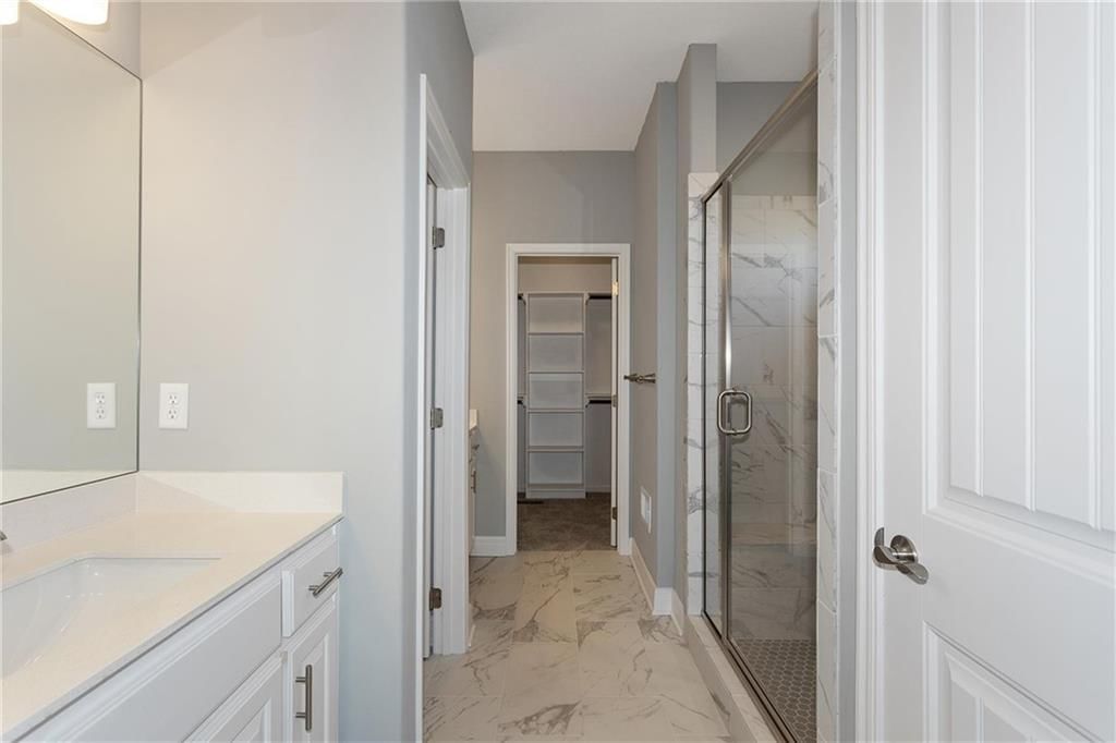 8890 N Monroe Avenue — photo 22