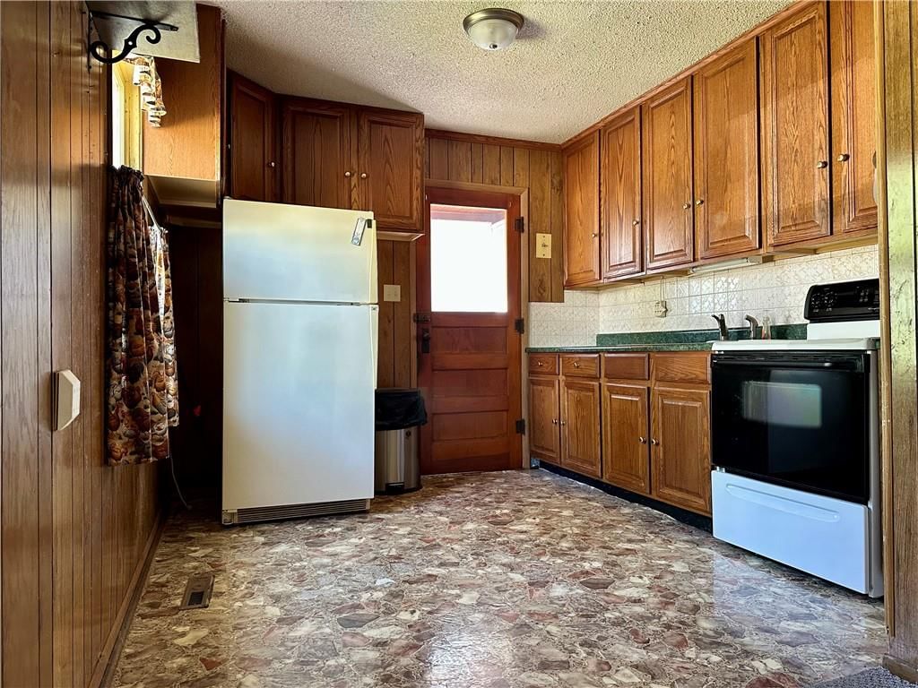 420 W 6th Street — photo 4